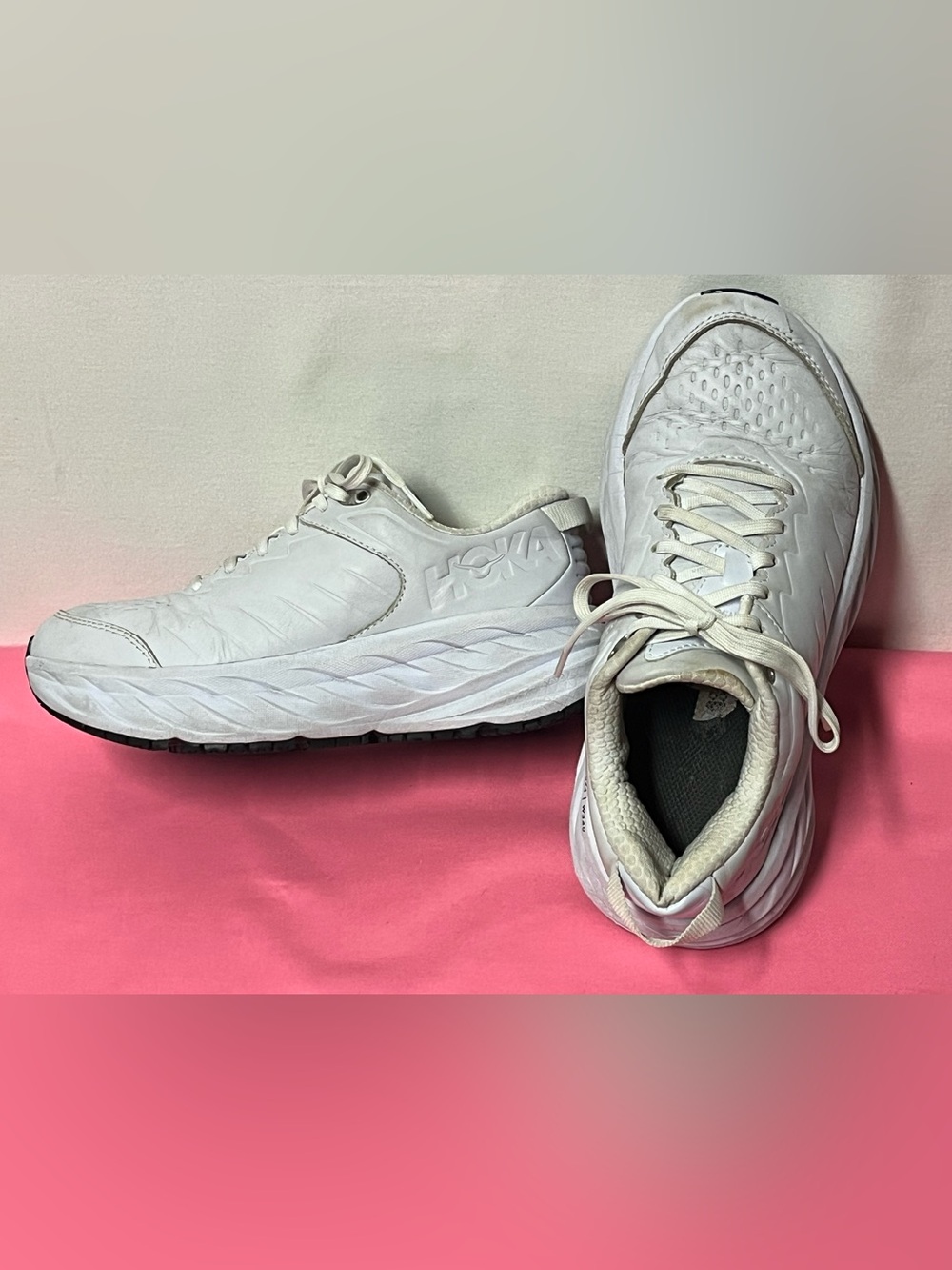 Hoka Bondi SR MN BB Size 6.5 White Leather Slip Resistant Work Walking Shoes - Picture 2 of 14